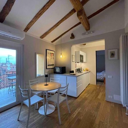 Romantic Attic Room With Panoramic View Болонья Экстерьер фото