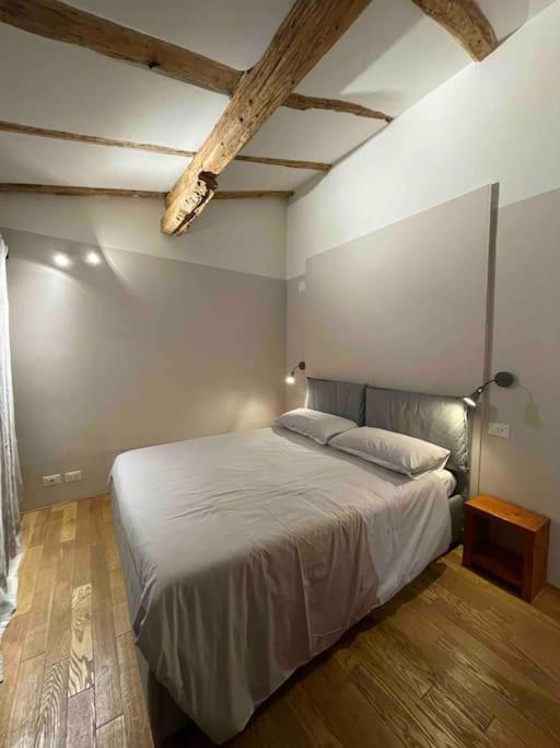 Romantic Attic Room With Panoramic View Болонья Экстерьер фото