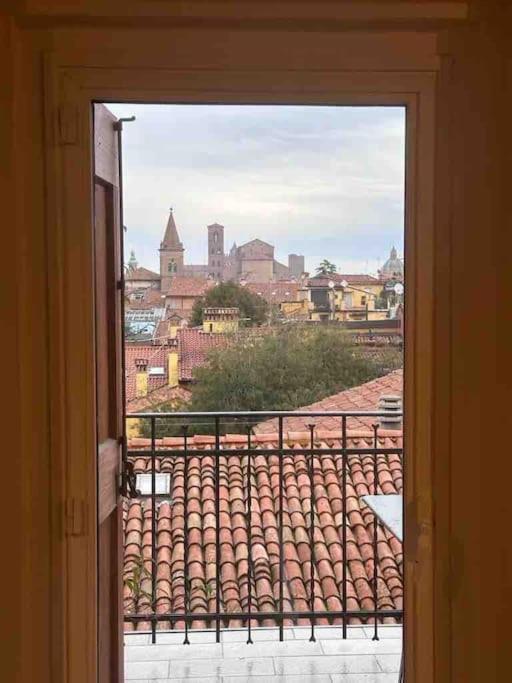 Romantic Attic Room With Panoramic View Болонья Экстерьер фото